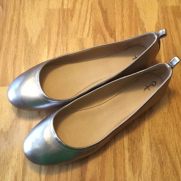 womens triple black ultra boost